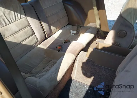 1985 Nissan 300Zx 2+2 из США, поврежденный, VIN JN1HZ16SXFX057803